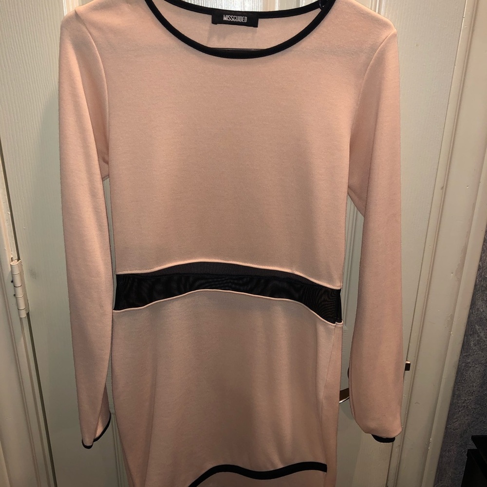 MISSGUIDED MESH MINI DRESS